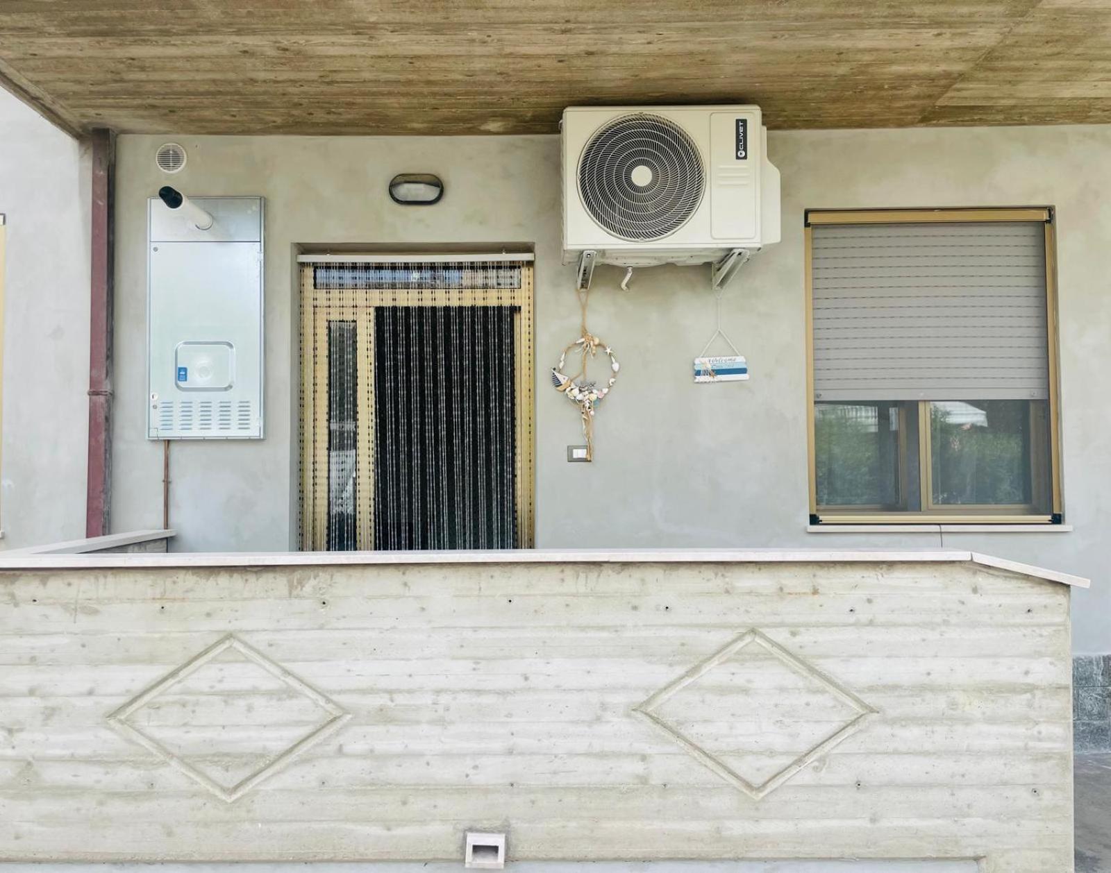Montesilvano MarinaCasa Oriアパートメント エクステリア 写真